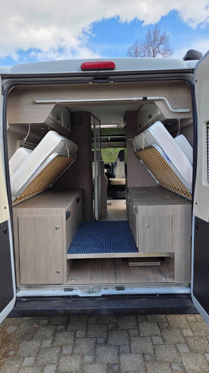 Challenger V217 Road Edition Premium