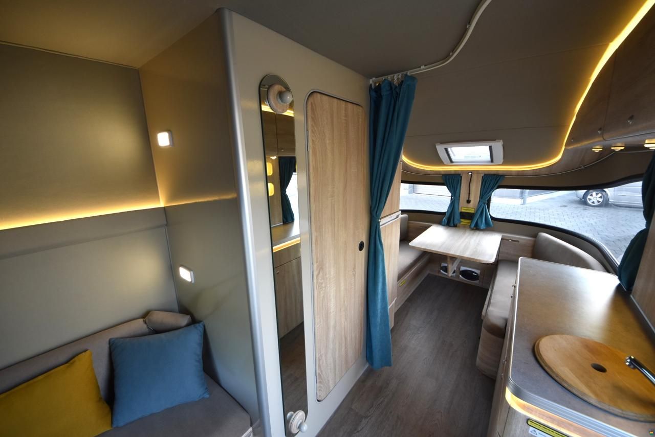 Carpento Caravan 410