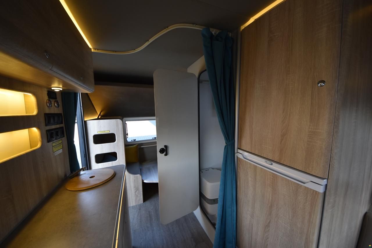 Carpento Caravan 410