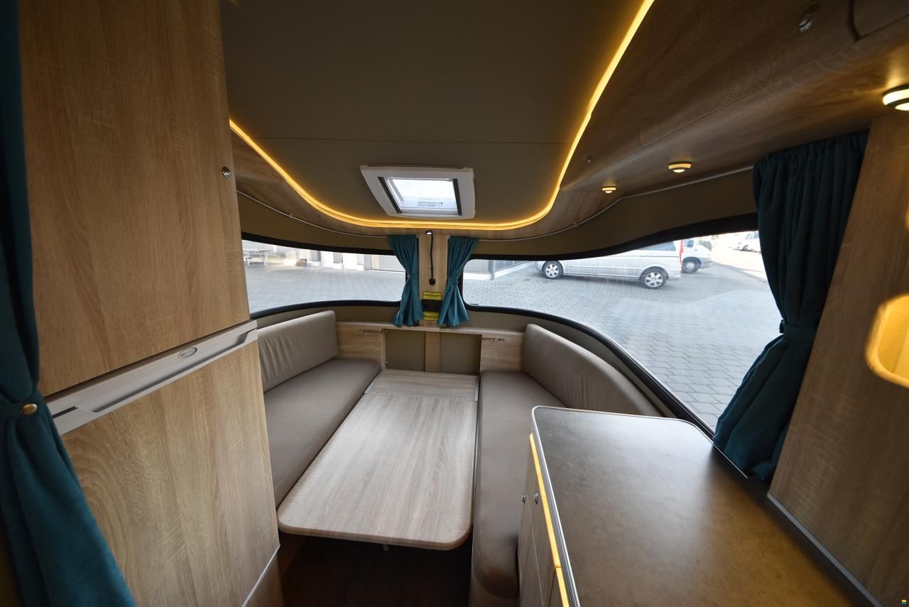 Carpento Caravan 410