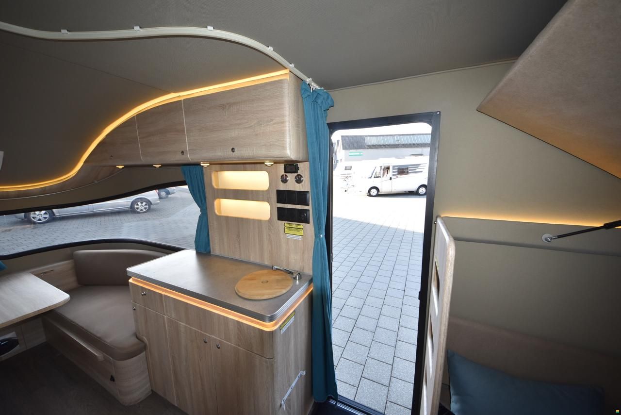 Carpento Caravan 410