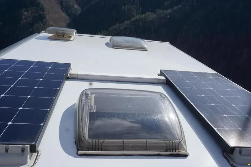 B&uuml;rstner Nexxo Van 659