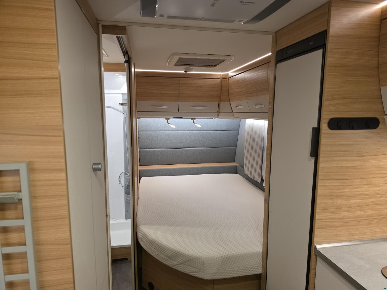Dethleffs Camper 530 FSK
