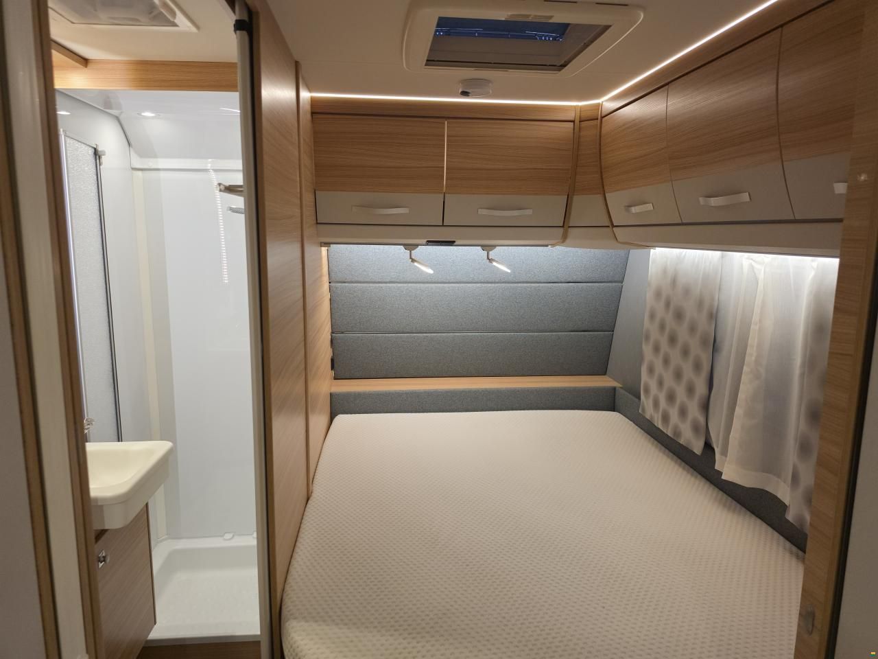 Dethleffs Camper 530 FSK