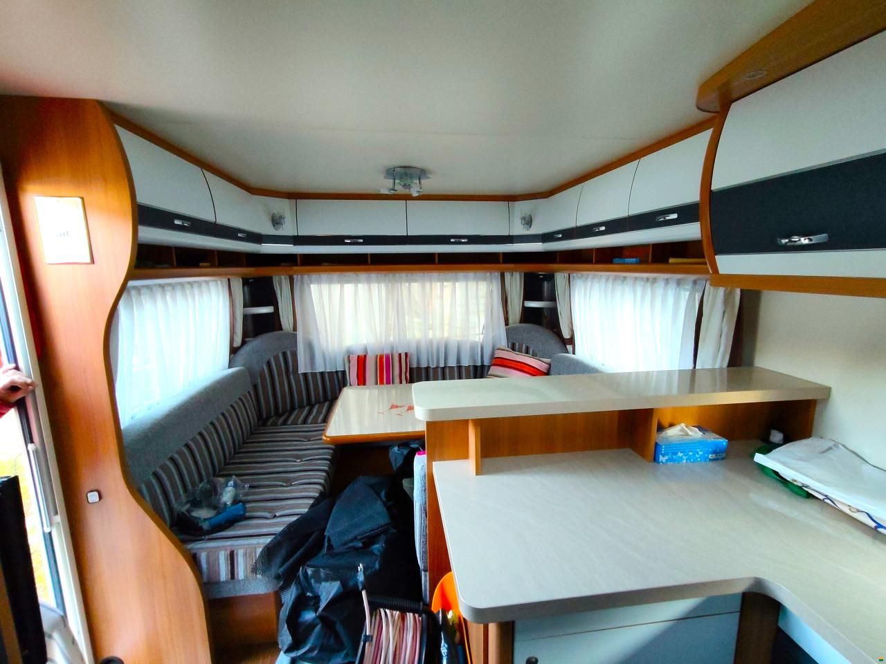 Hobby CFe 560 De Luxe