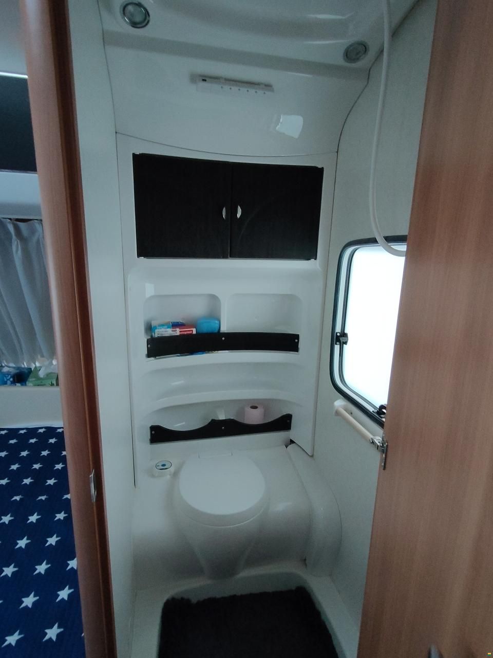 Hobby CFe 560 De Luxe