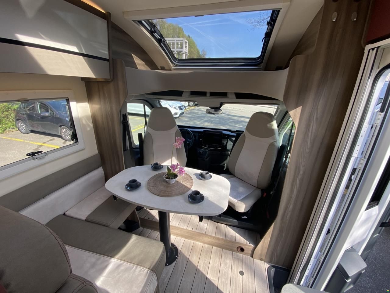 Roller Team Kronos Fit 281P, Ford 165PS Automat