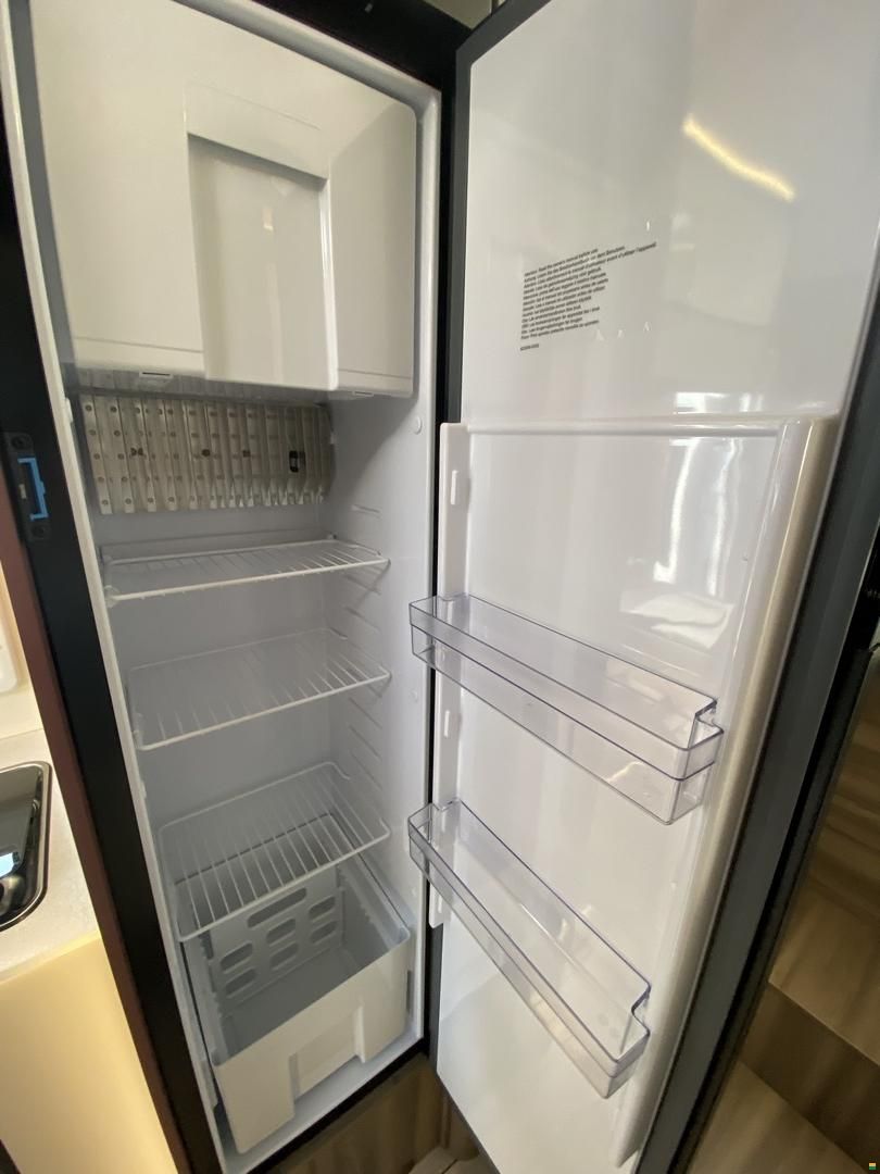 Roller Team Kronos Fit 281P, Ford 165PS Automat