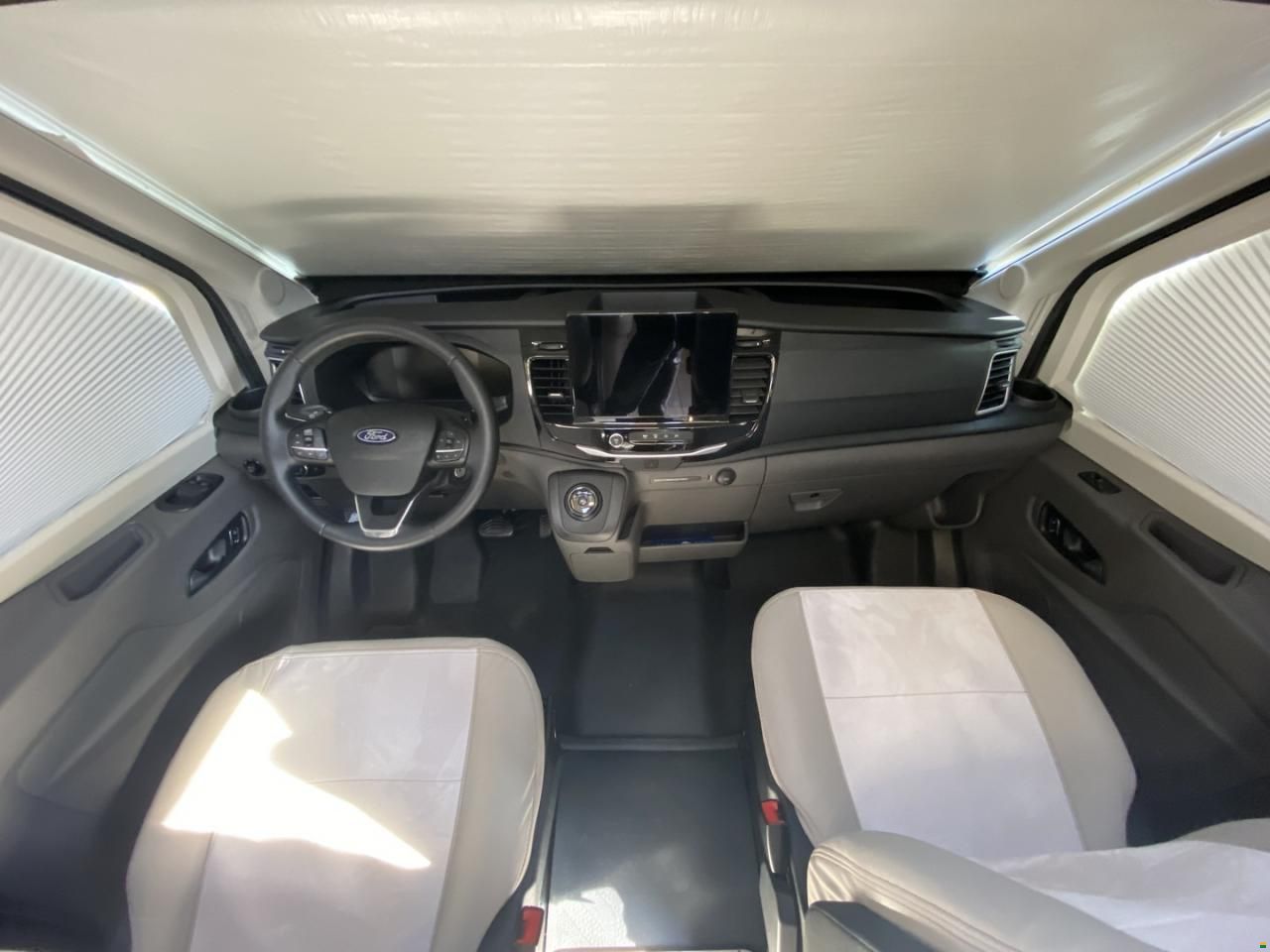 Roller Team Kronos Fit 281P, Ford 165PS Automat