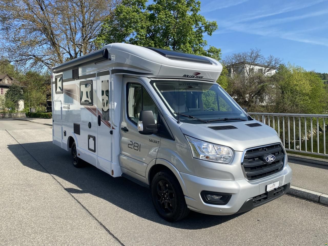 Roller Team Kronos Fit 281P, Ford 165PS Automat