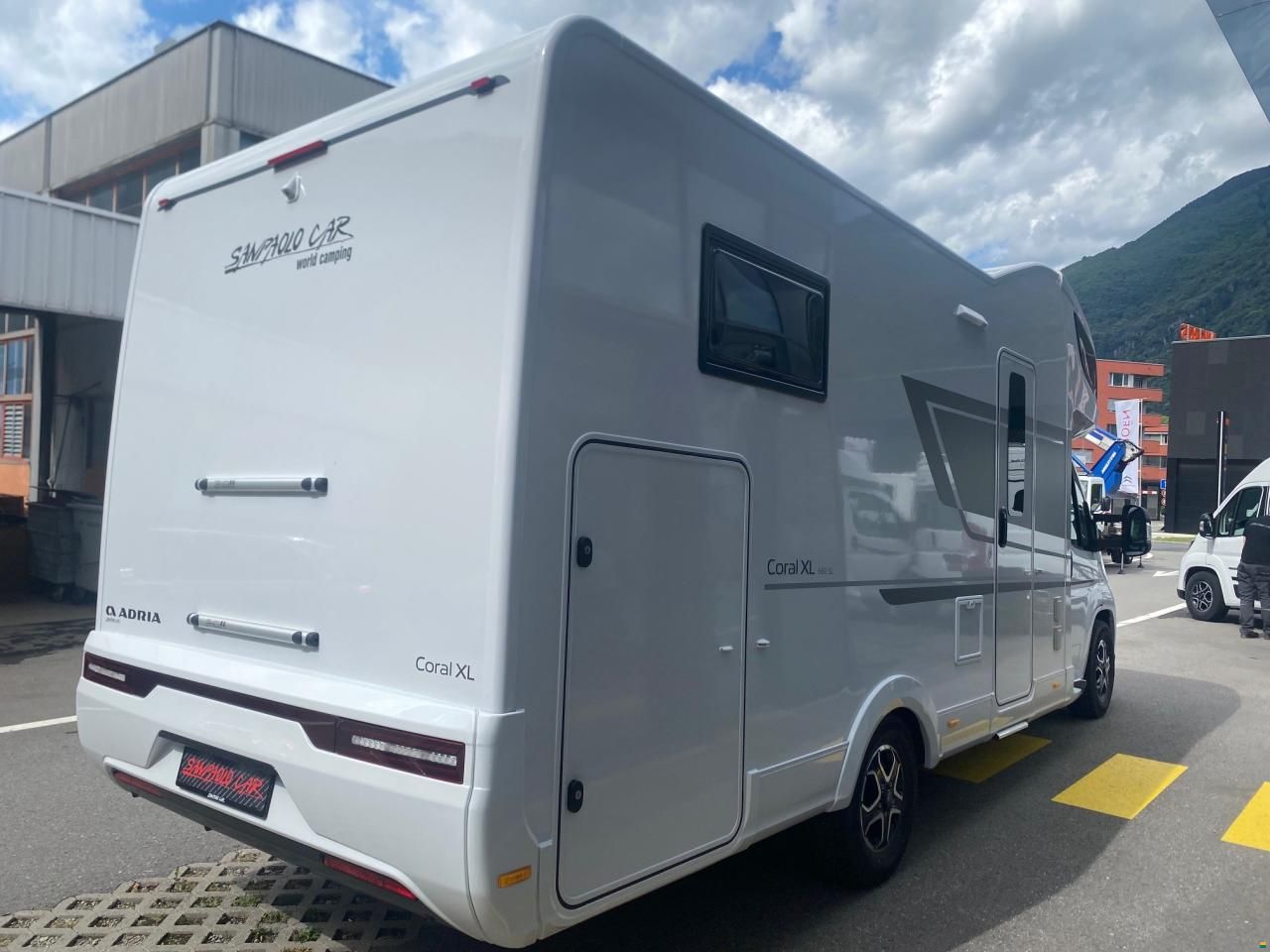 Adria CORAL XL 660 SL