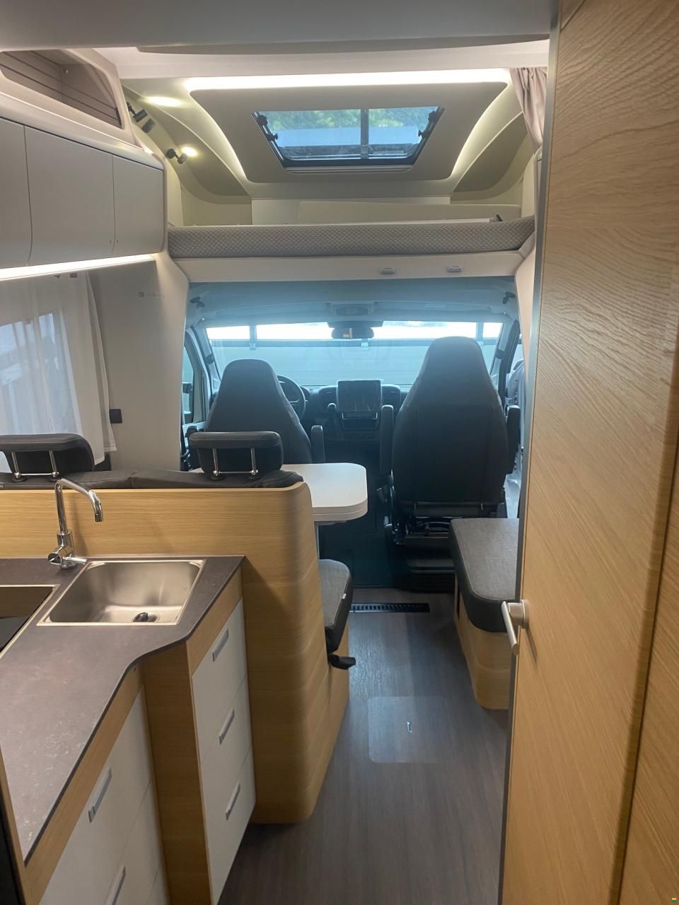 Adria CORAL XL 660 SL