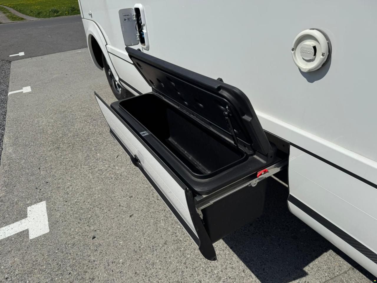 Niesmann-Bischoff Arto 88 EK