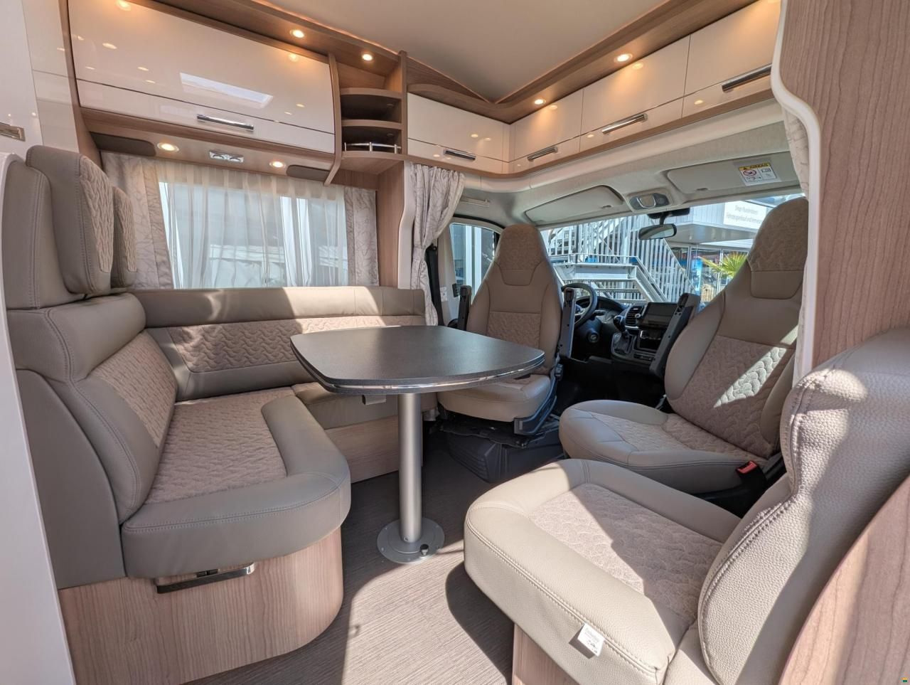 Carthago c-tourer T 143 LE