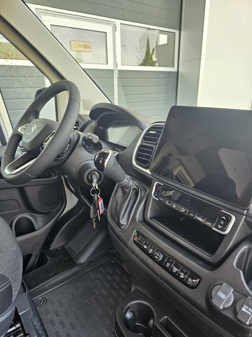 P&ouml;ssl R 540 mit Automat, Doppelbett!