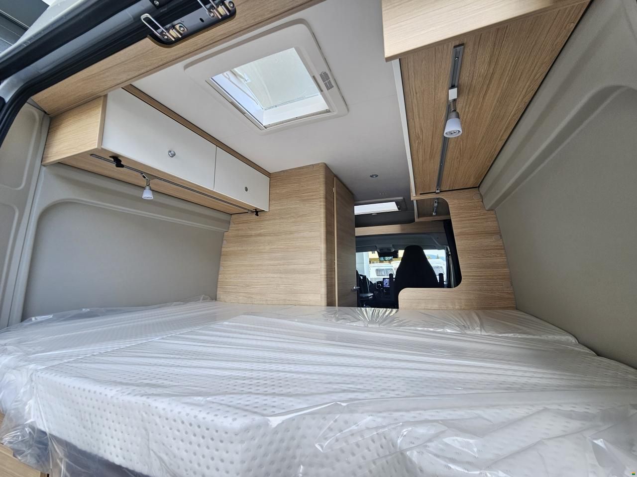 P&ouml;ssl R 540 mit Automat, Doppelbett!