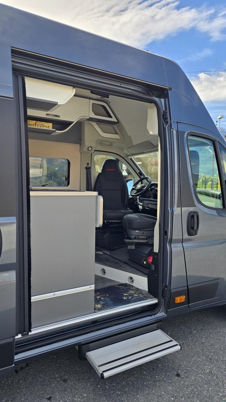 Pilote V633M Premium