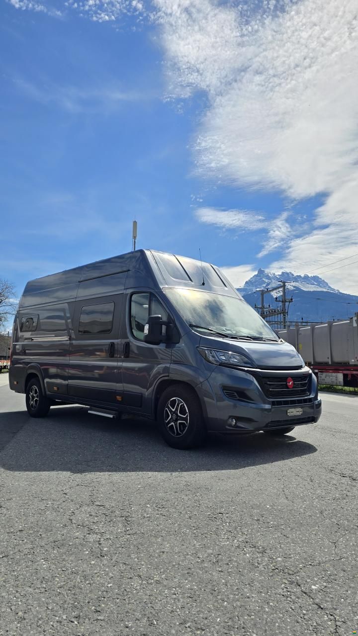 Pilote V633M Premium