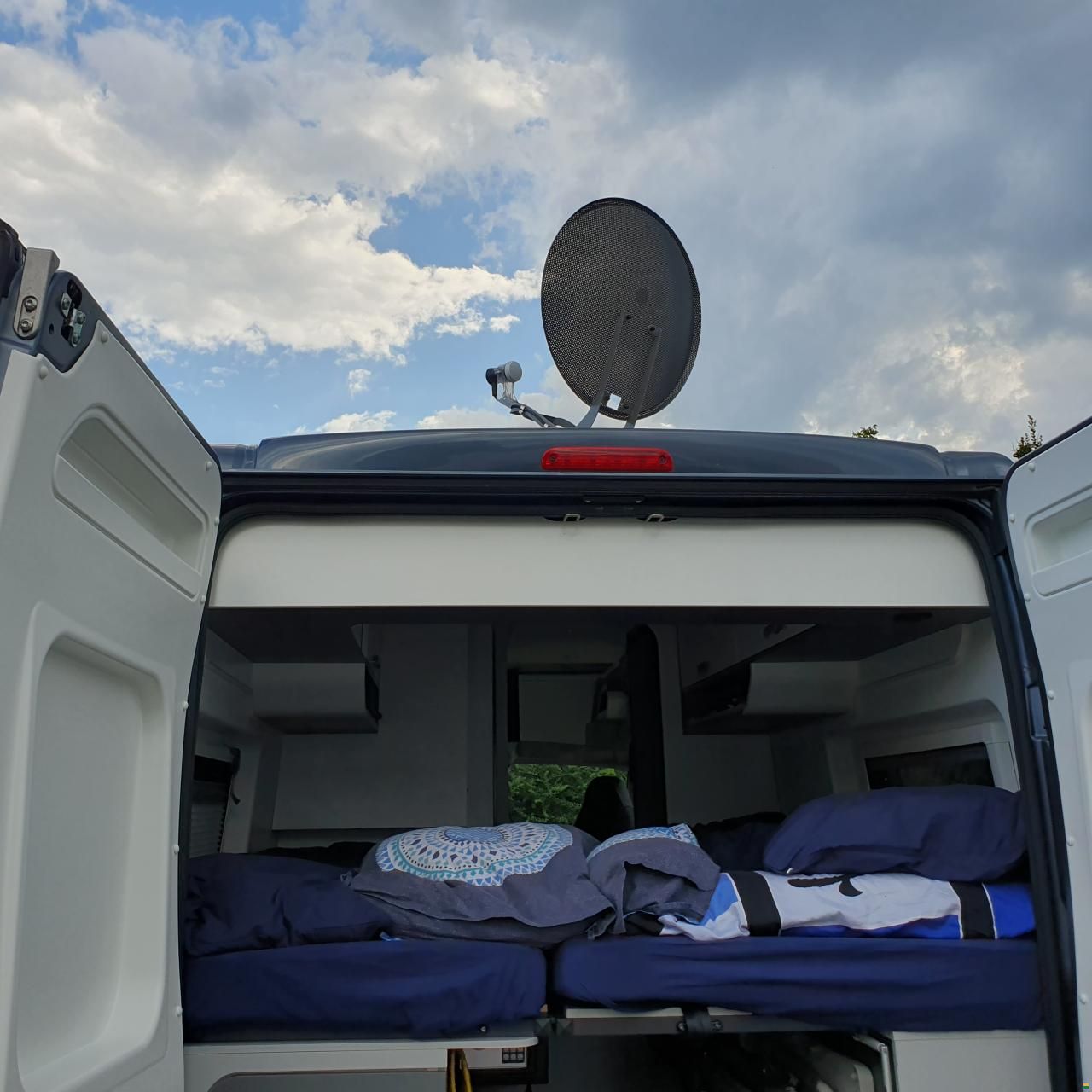 Pilote v630j-t-premium