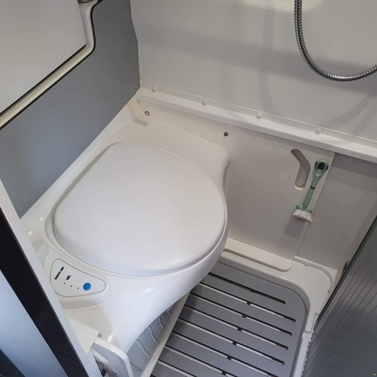 Pilote v630j-t-premium