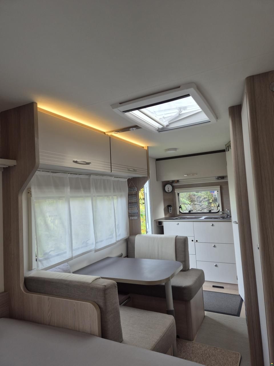 B&uuml;rstner Premio Life 480 TS