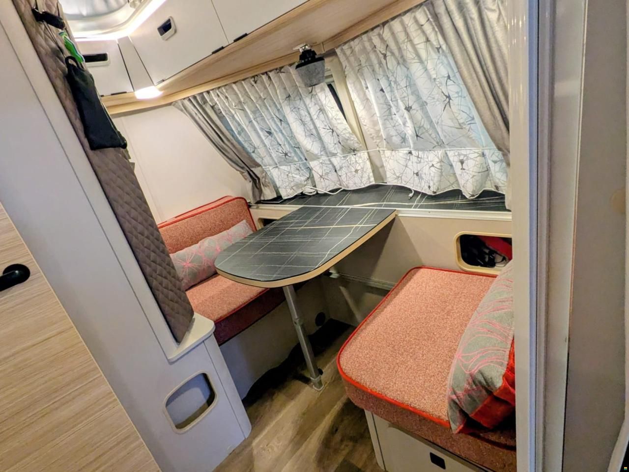 Eriba Touring 430 Tango Red