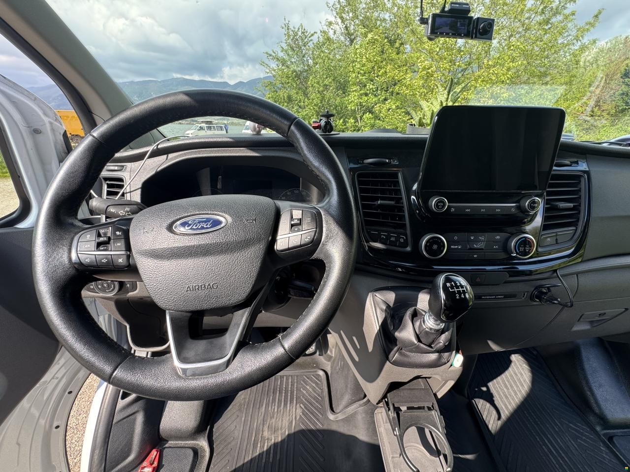 Ford Transit Custom Trail