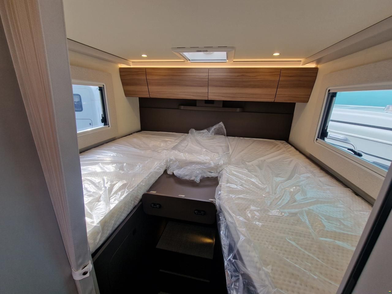 B&uuml;rstner Lyseo TD 690