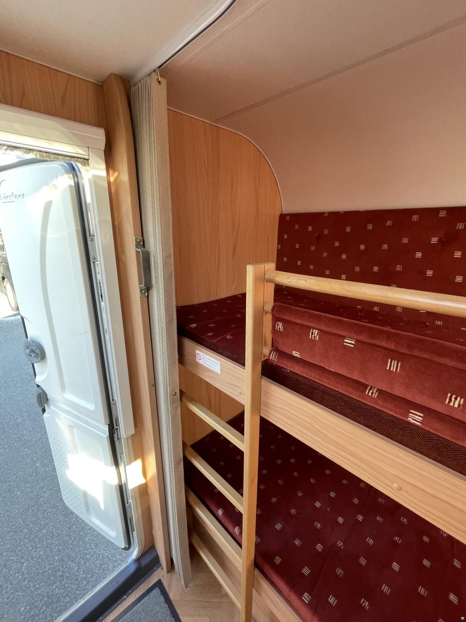 B&uuml;rstner Belcanto 490 TK