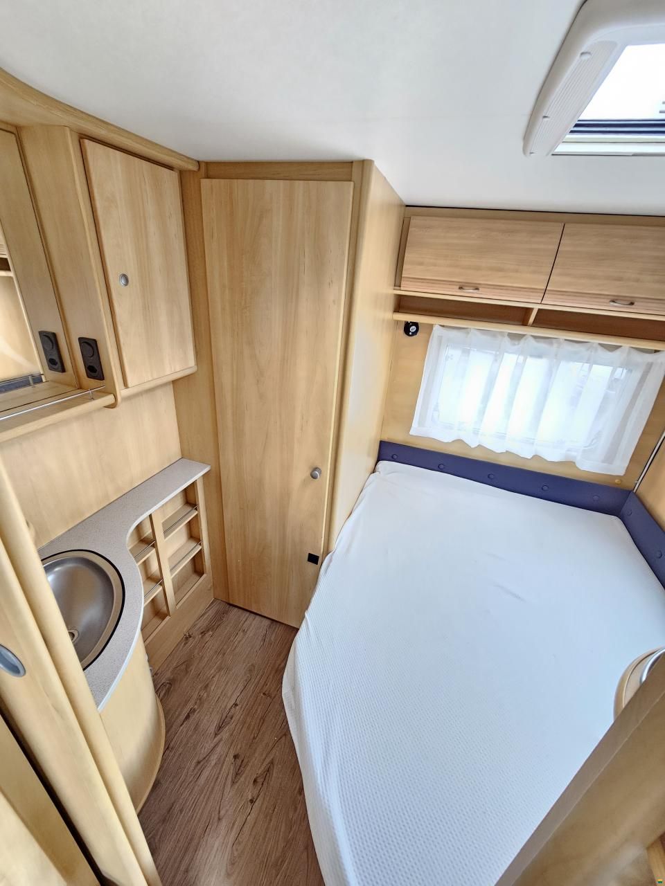 Dethleffs Camper 450db mit Franz&ouml;sischbett, Mover!