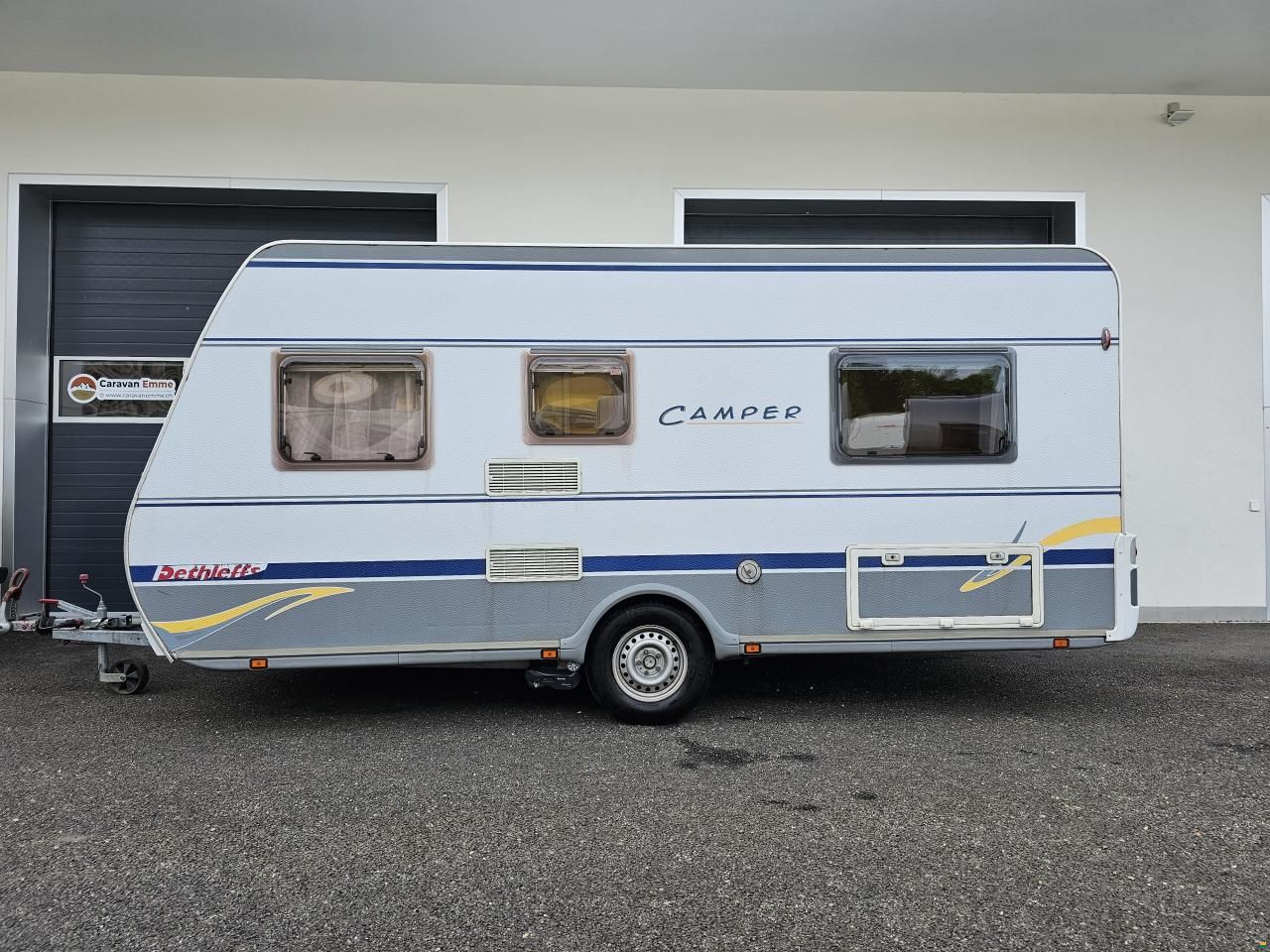 Dethleffs Camper 450db mit Franz&ouml;sischbett, Mover!