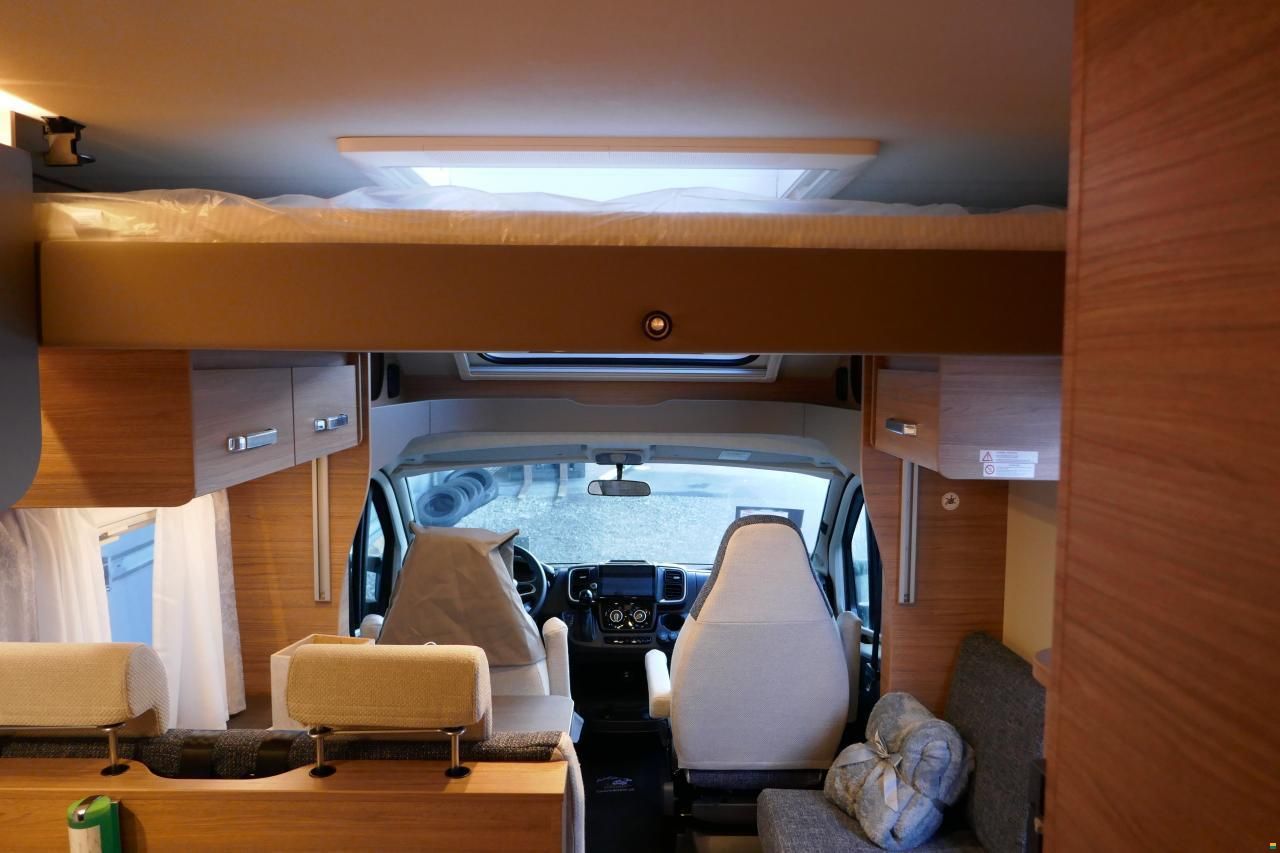 Weinsberg CaraSuite 700 MEG