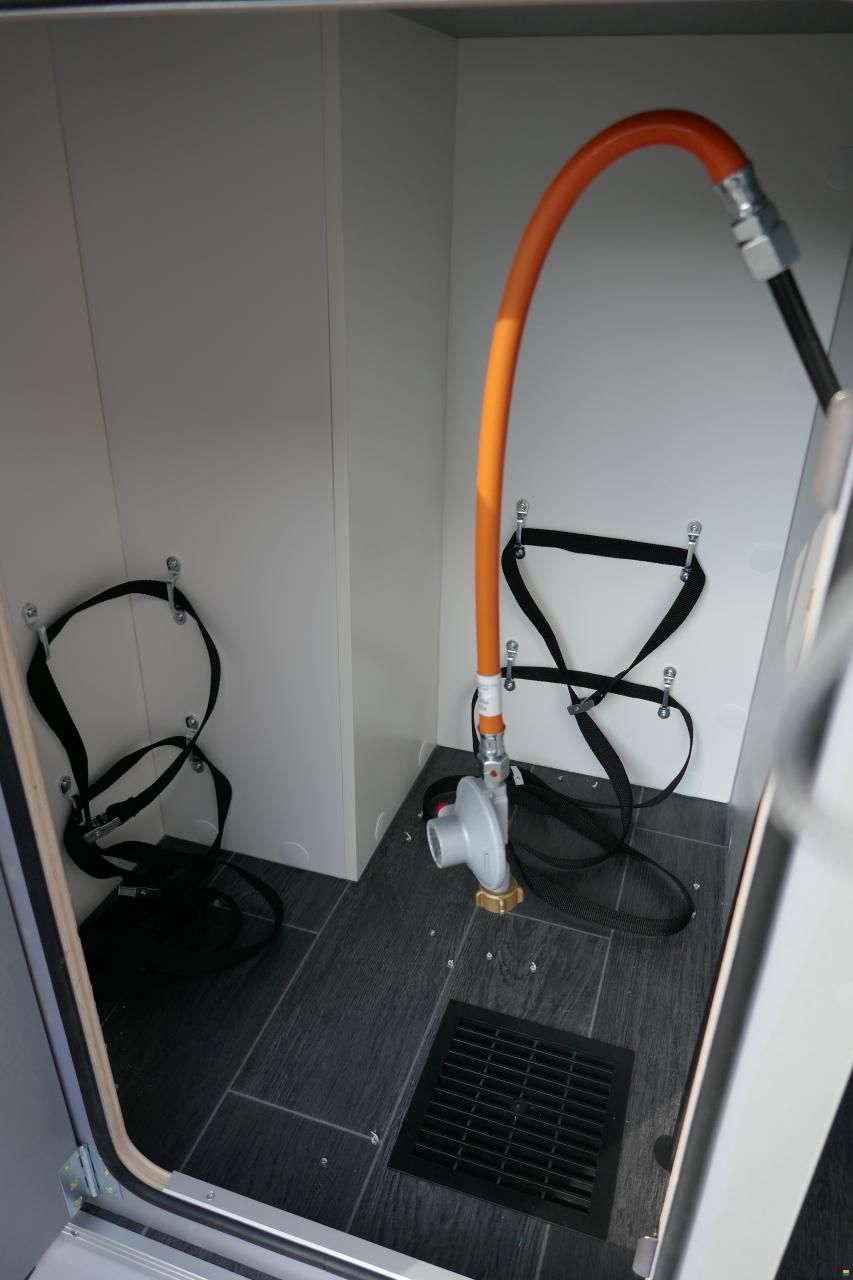 Weinsberg CaraBus Grey 540 MQ + Aufstelldach