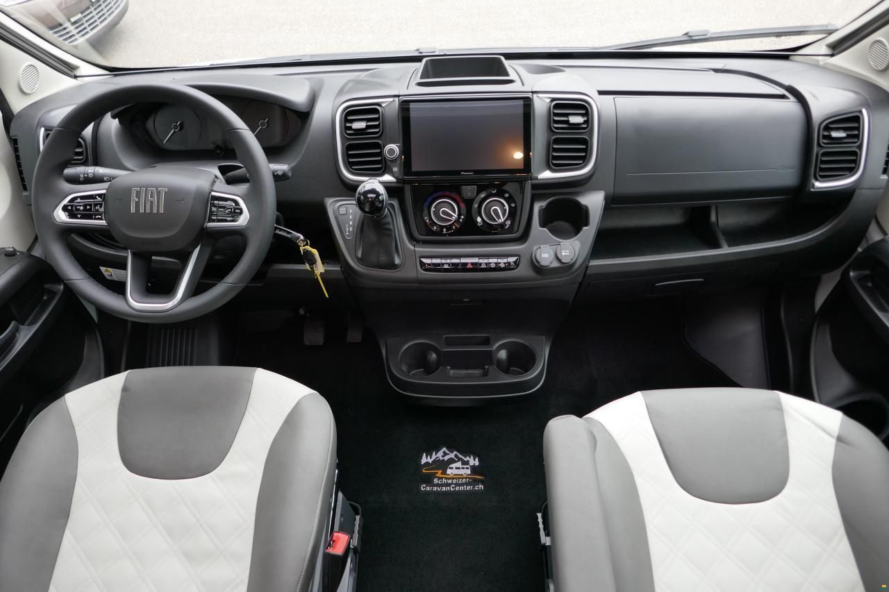 Knaus LIVE TI 650 MEG Platinum Selection