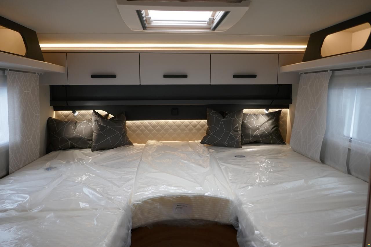 Knaus LIVE TI 650 MEG Platinum Selection