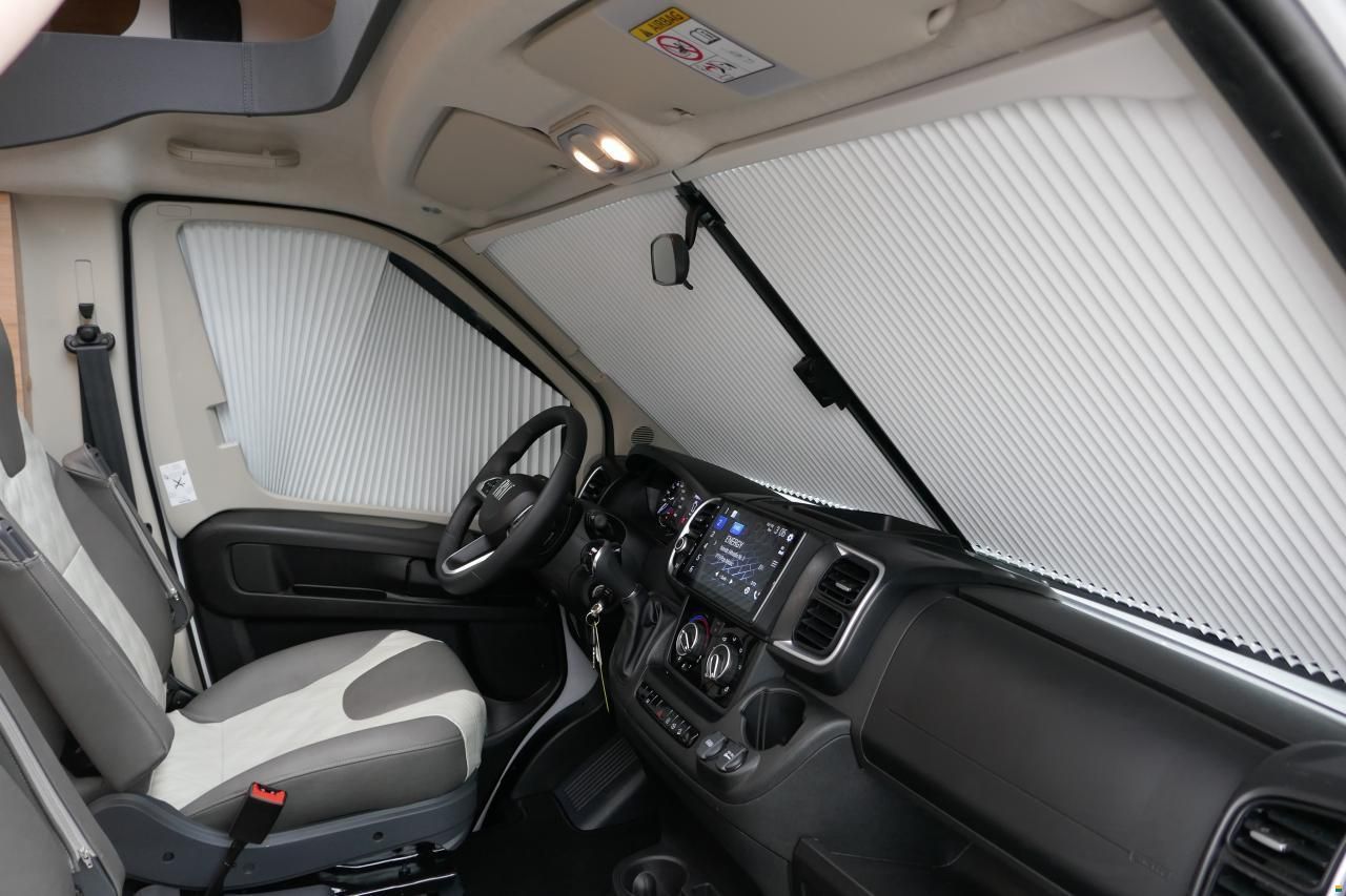 Knaus LIVE TI 650 MEG Platinum Selection