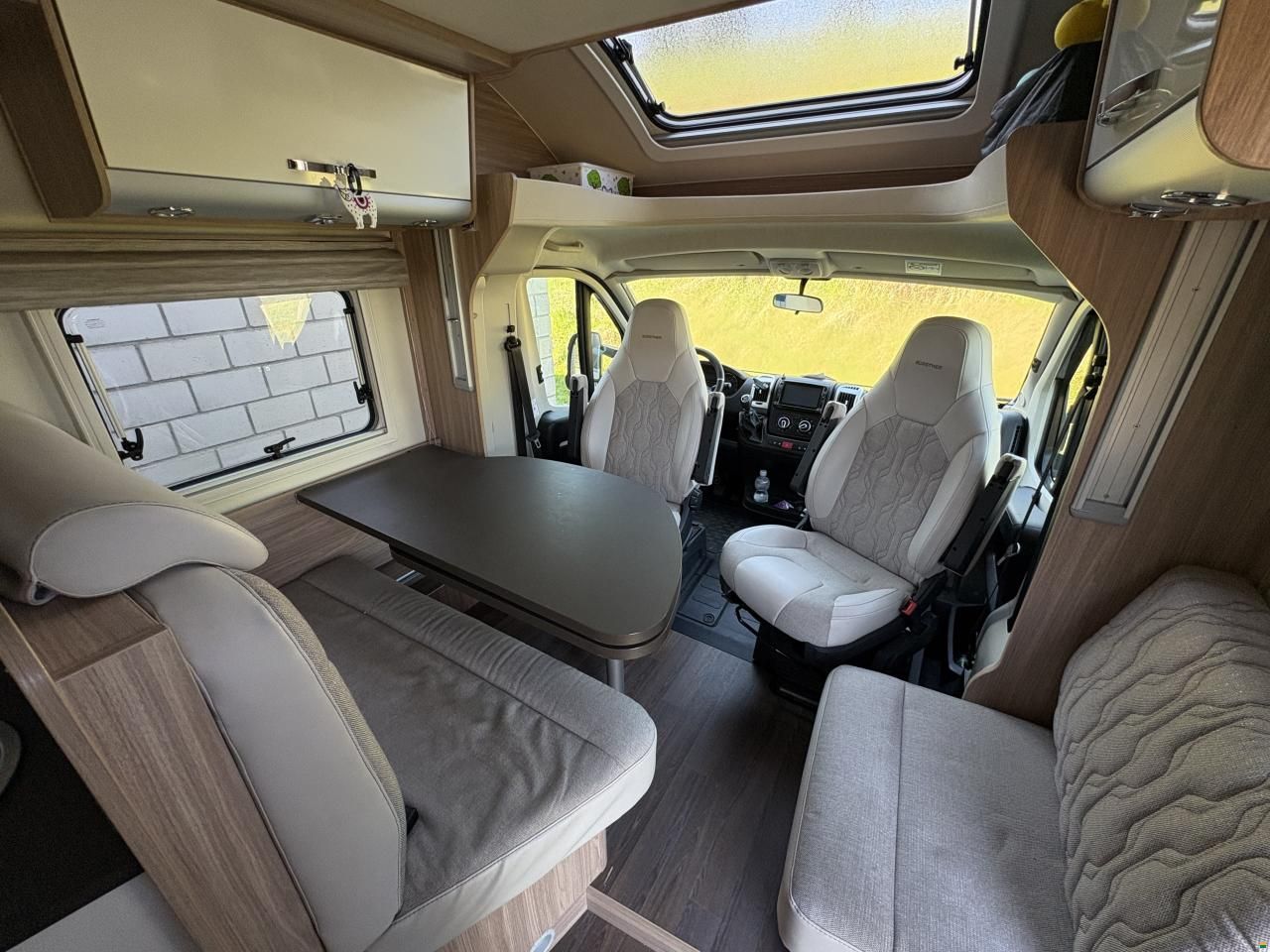 B&uuml;rstner BT7264