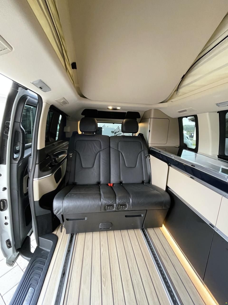 Mercedes Benz Marco Polo