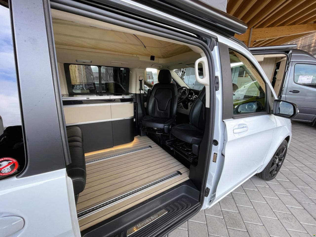 Mercedes Benz Marco Polo