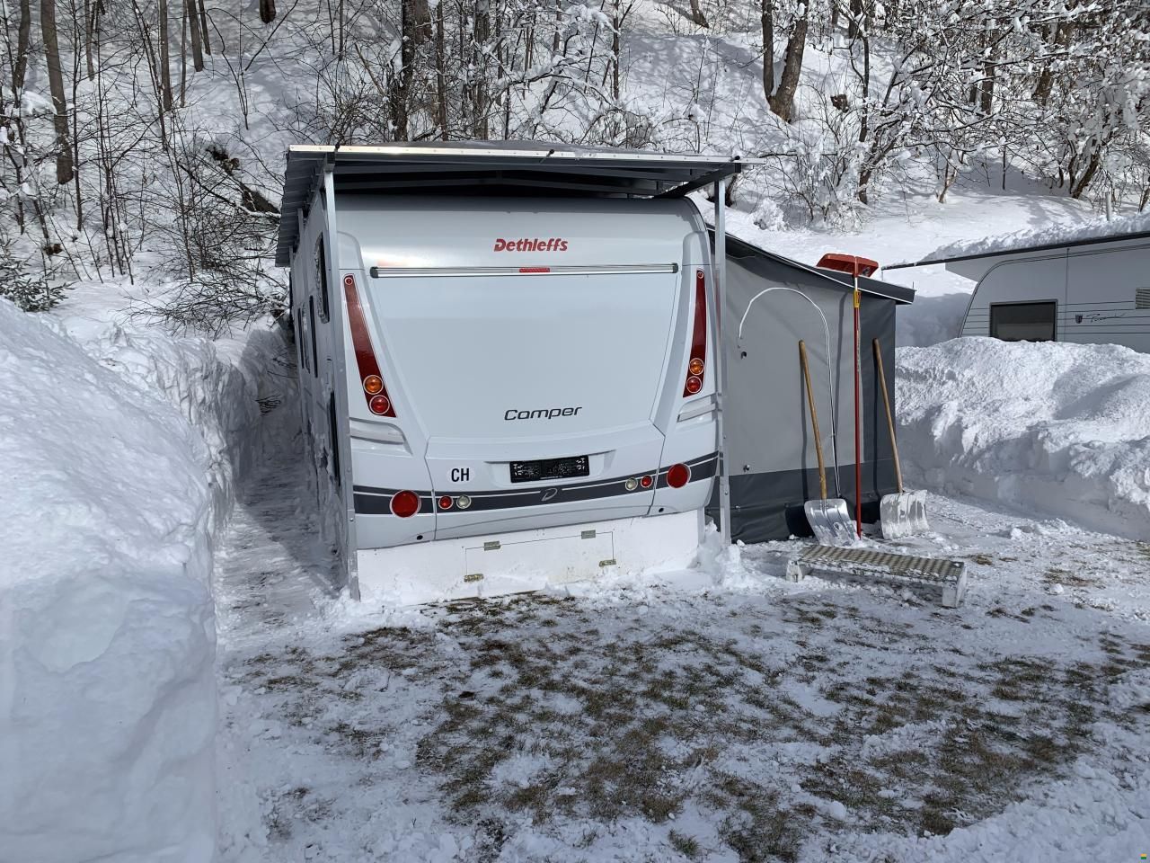 Dethleffs Camper 560FMK