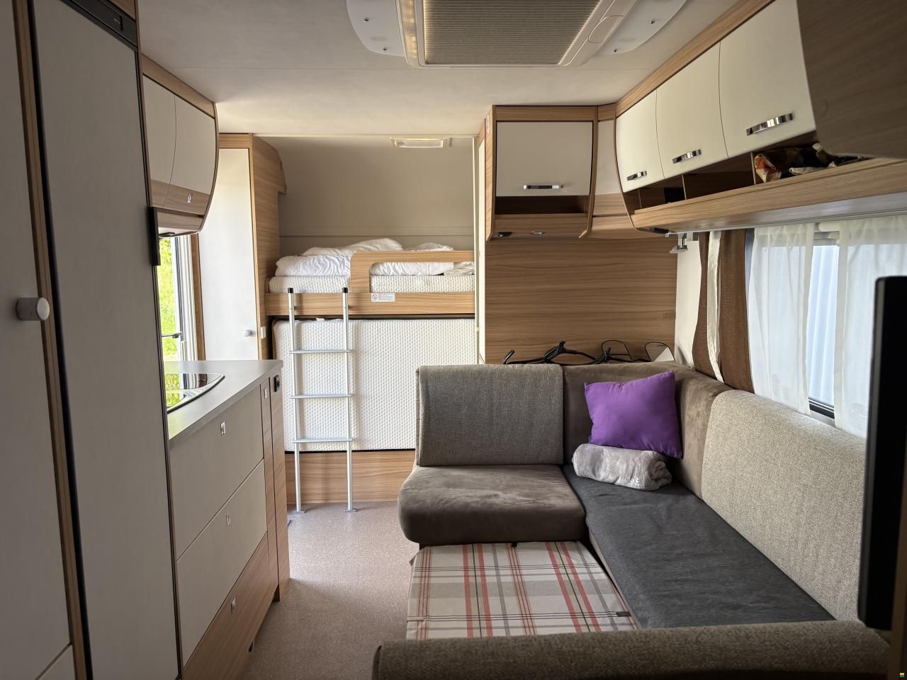 Dethleffs Camper 560FMK