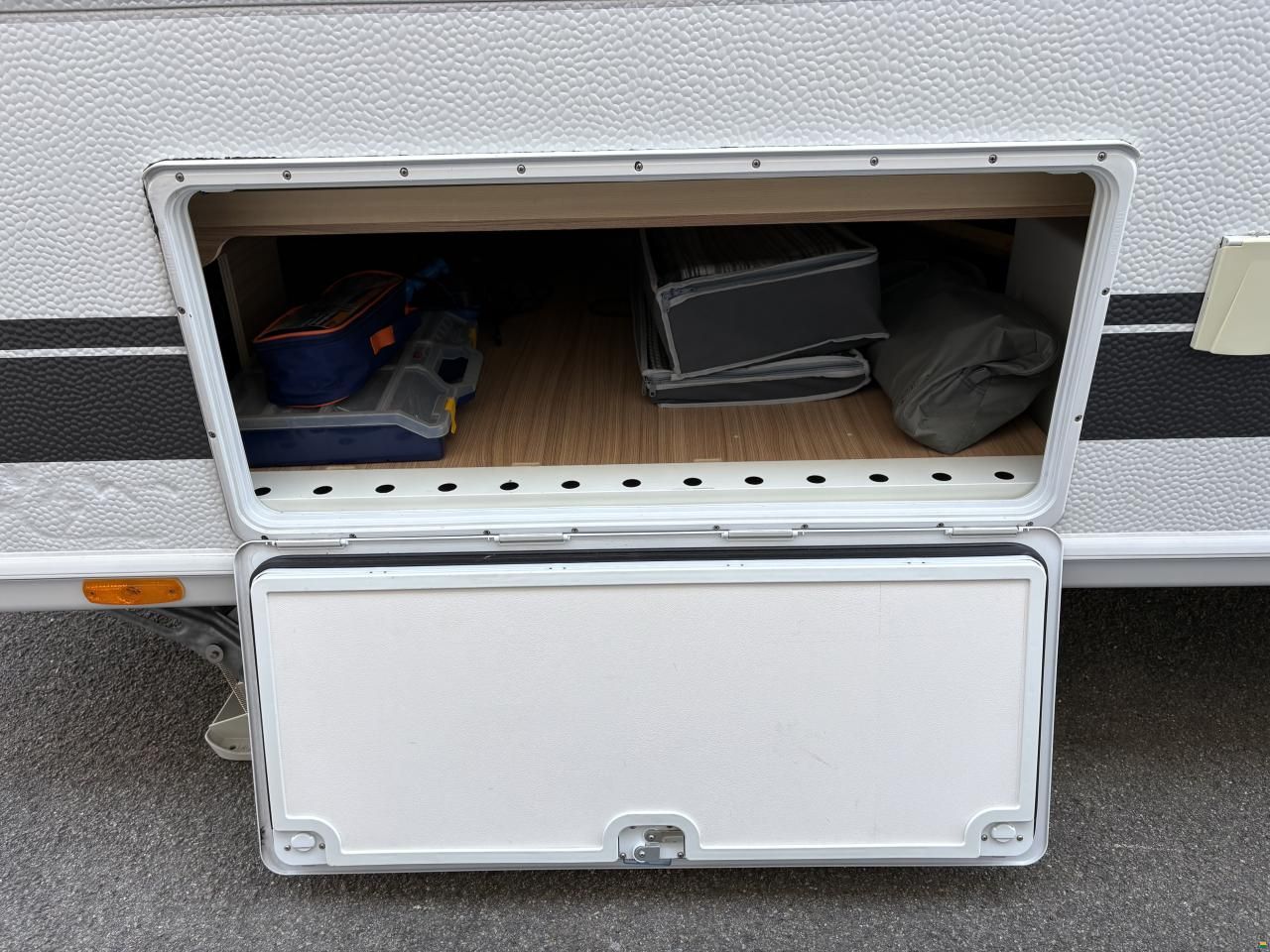 Dethleffs Camper 560FMK