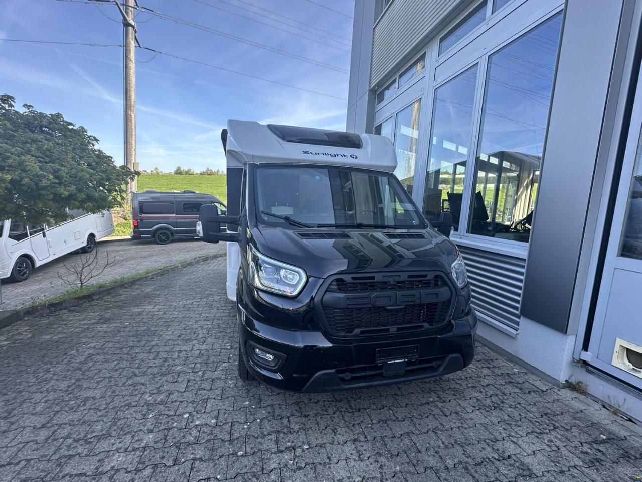 Sunlight Adventure T Ford 690L