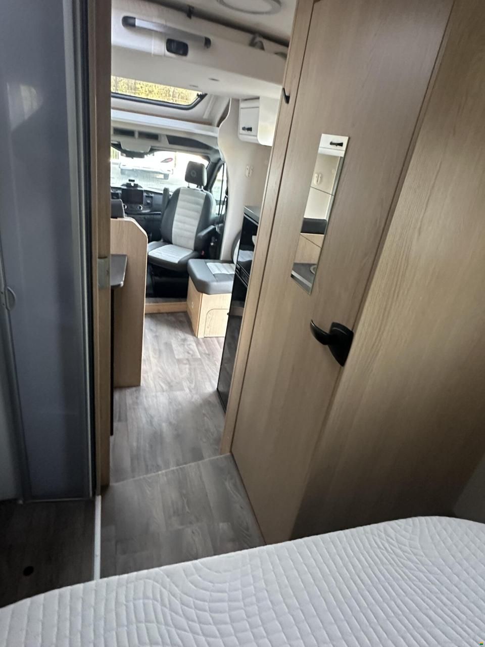 Sunlight Adventure T Ford 690L