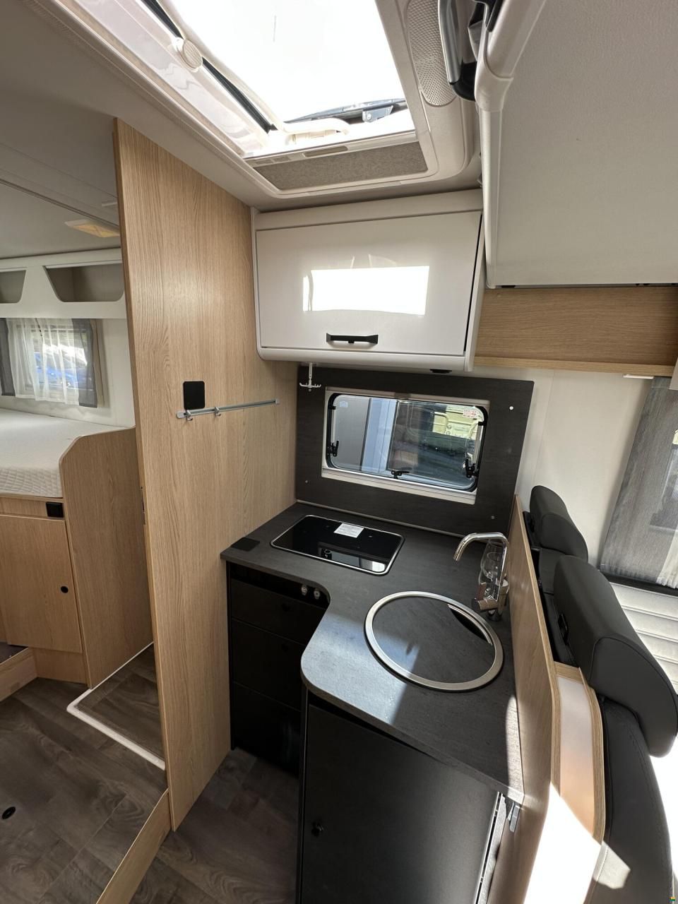 Sunlight Adventure T 68