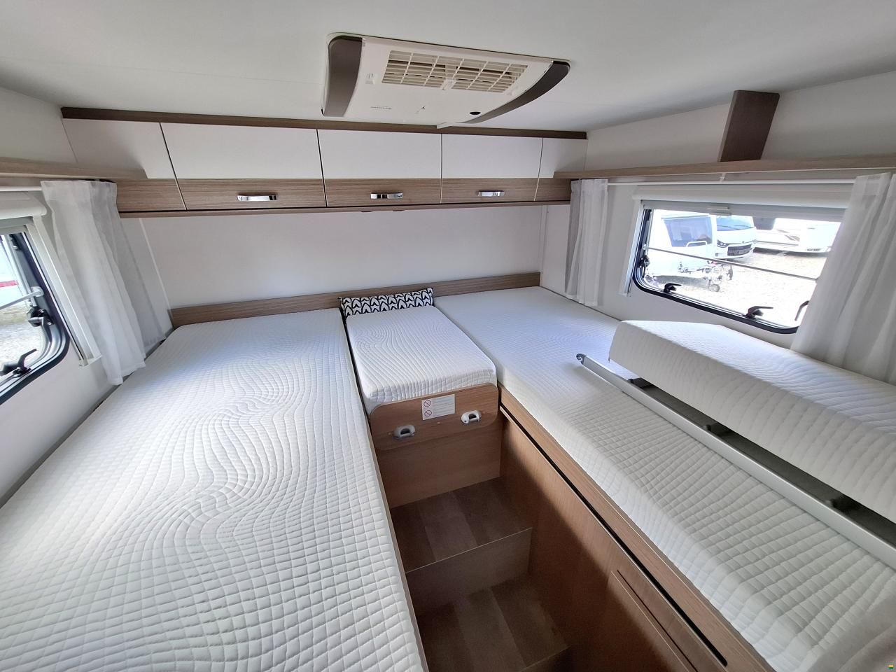 Carado T337 - AUTOMAT!