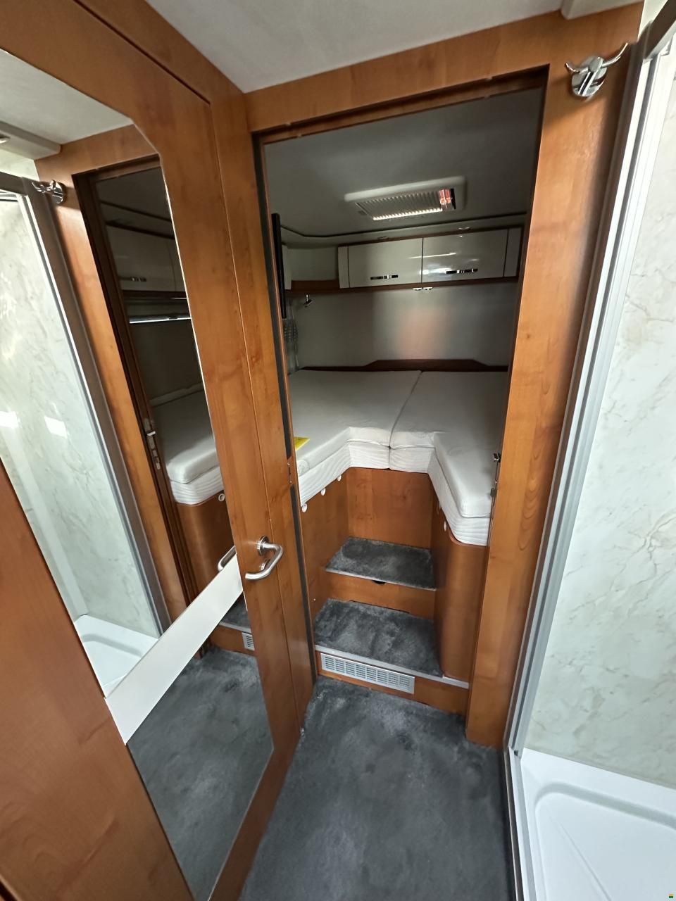 Phoenix Iveco 8800 L