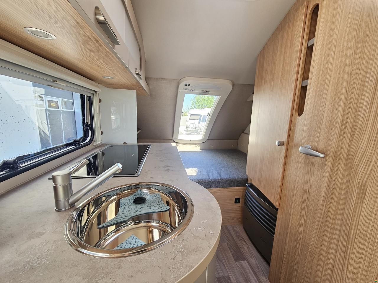 Tabbert T@b 400td mit Doppelbett, Autark,Mover!