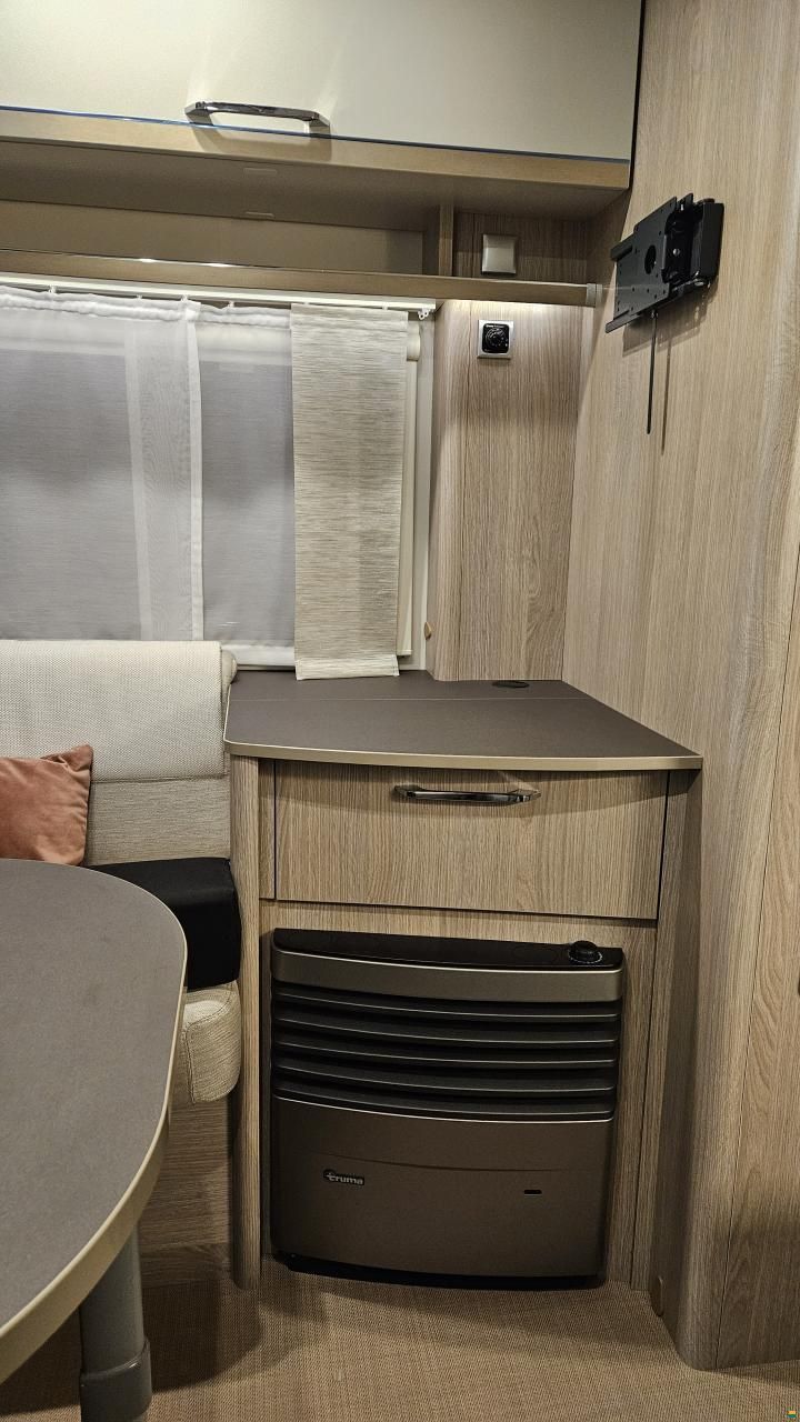 B&uuml;rstner Premio 460 TL