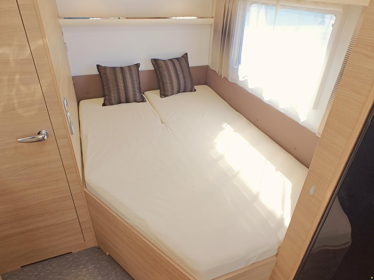 Adria Adora 522 UP 50 Years Silver Collection